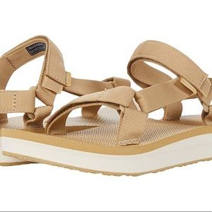 Teva Midform Universal Tan/White 8